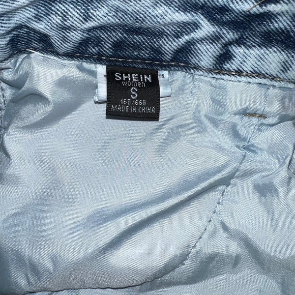 SHEIN - Women's Jeans - Picture 4 of 4